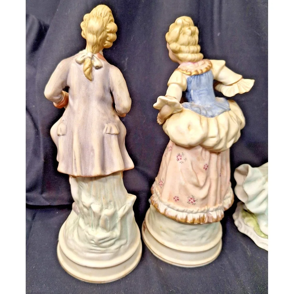 4 Vintage 1950s Victorian figurines 2 are Lefton 8